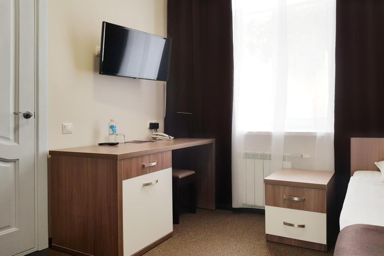 ברסט Molodezhnaya Hotel מראה חיצוני תמונה