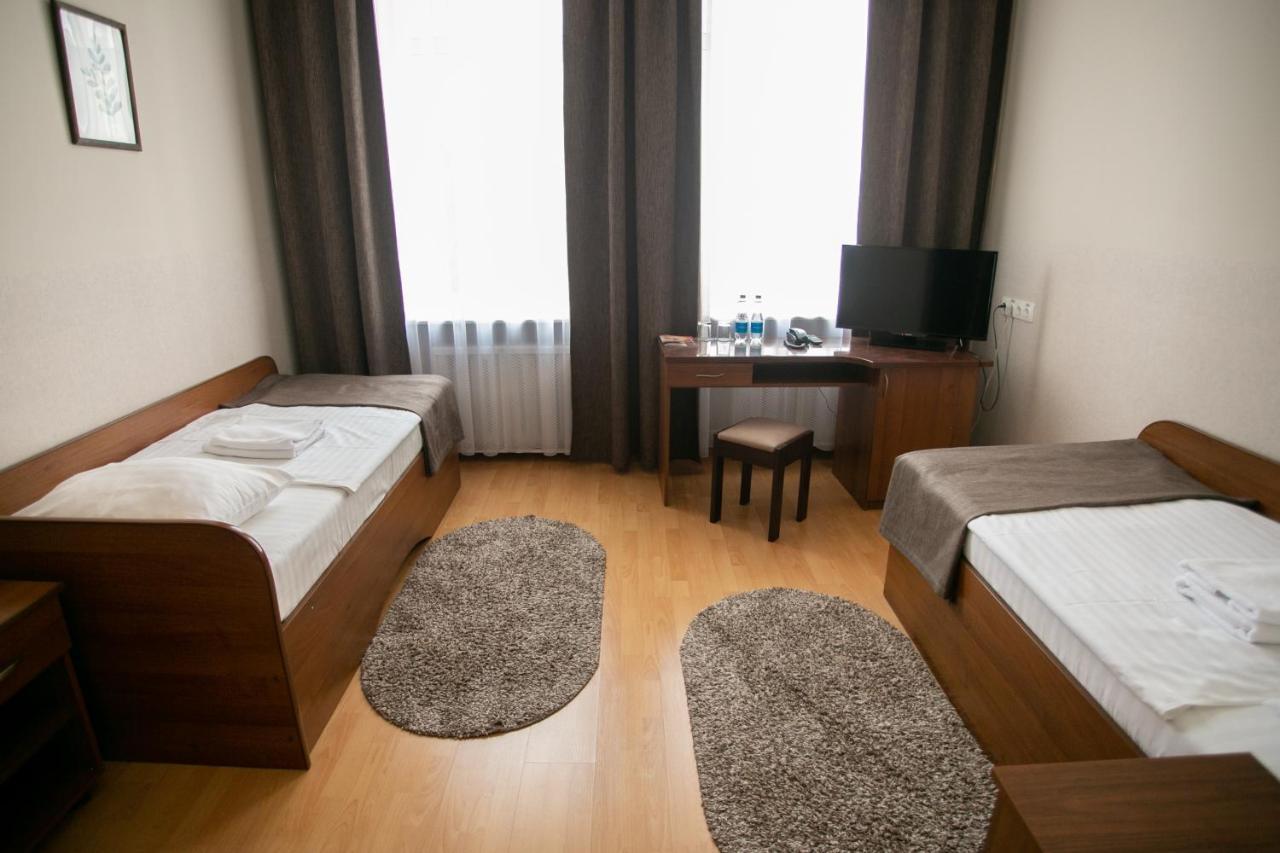 ברסט Molodezhnaya Hotel מראה חיצוני תמונה