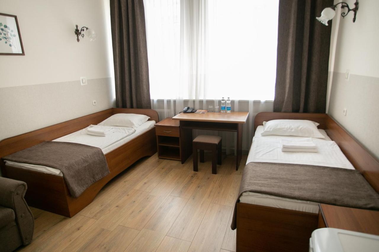 ברסט Molodezhnaya Hotel מראה חיצוני תמונה
