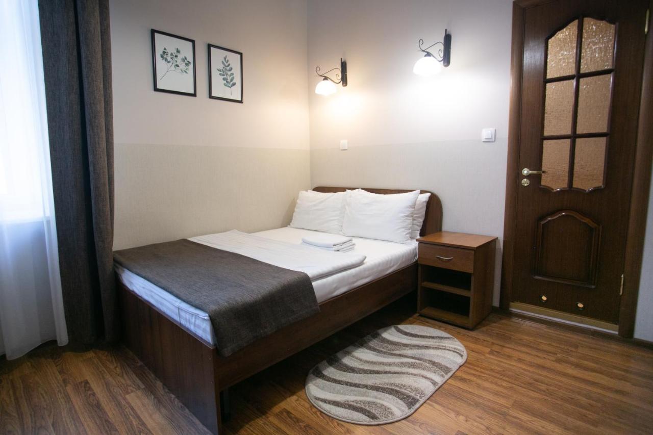 ברסט Molodezhnaya Hotel מראה חיצוני תמונה