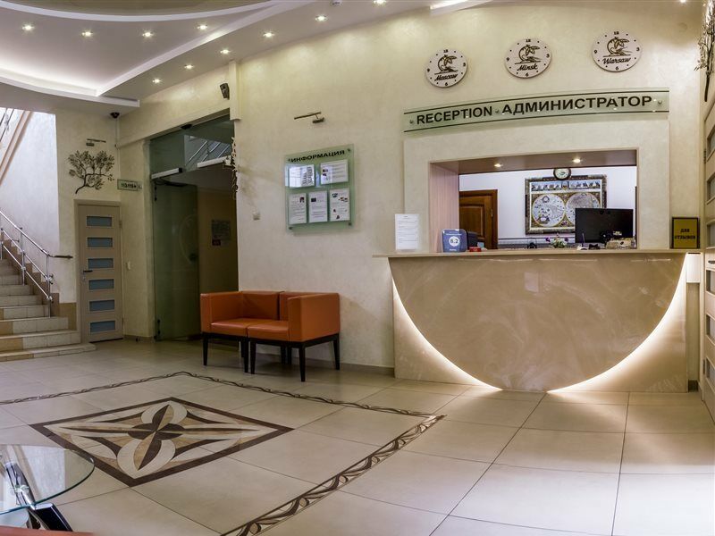 ברסט Molodezhnaya Hotel מראה חיצוני תמונה