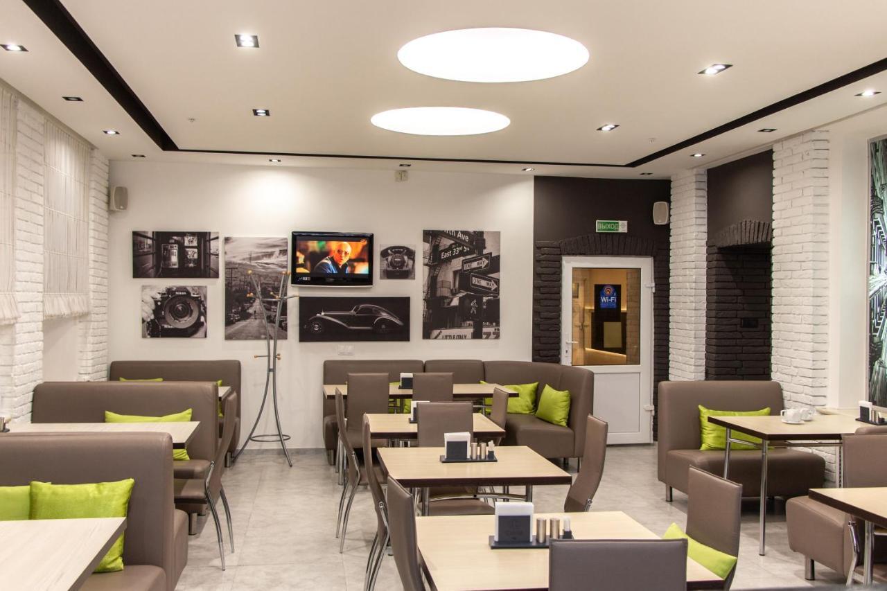 ברסט Molodezhnaya Hotel מראה חיצוני תמונה