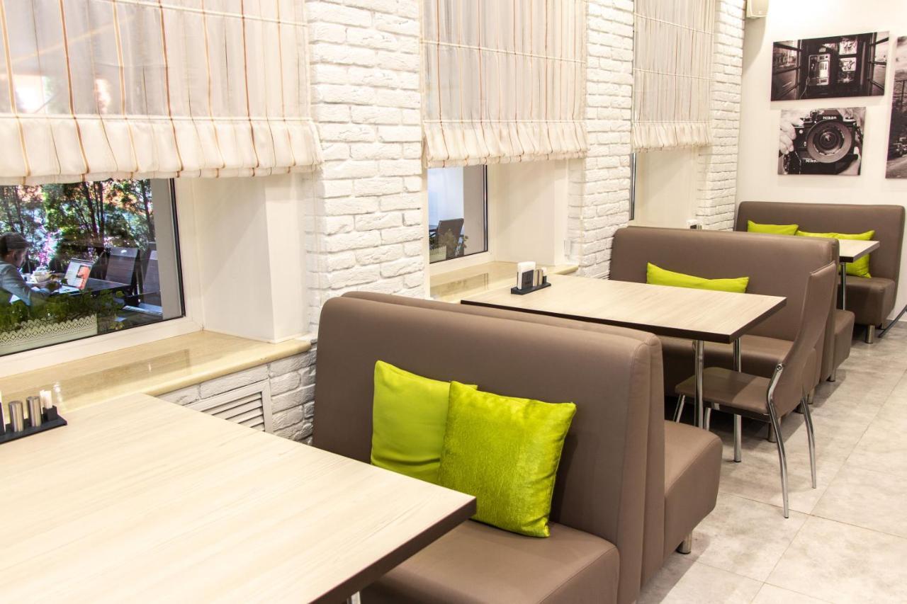 ברסט Molodezhnaya Hotel מראה חיצוני תמונה